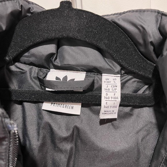 Adidas Padded Jacket - Picture 3 of 4